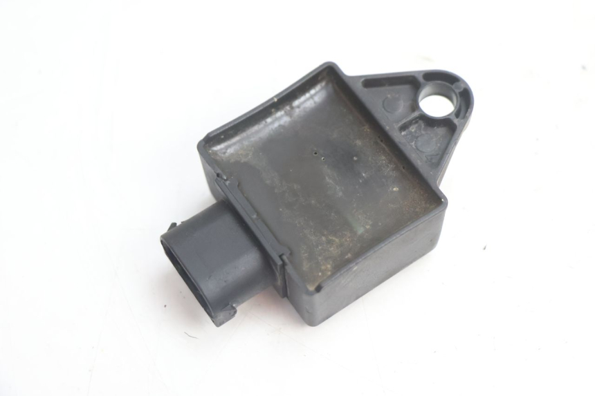 photo de RELÉ ELÉCTRICO PEUGEOT VIVACITY 50 (2004 - 2009) - Zoom estado de uso