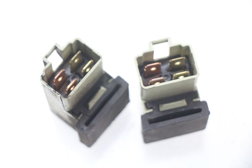 photo de RELÉ ELÉCTRICO YAMAHA X-MAX XMAX 125 (2010 - 2013) - Zoom estado de uso