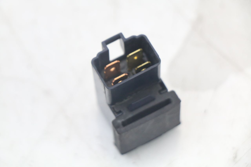 photo de RELé ELéCTRICO YAMAHA XMAX X-MAX 125 (2006 - 2009) - Detalle de la pieza