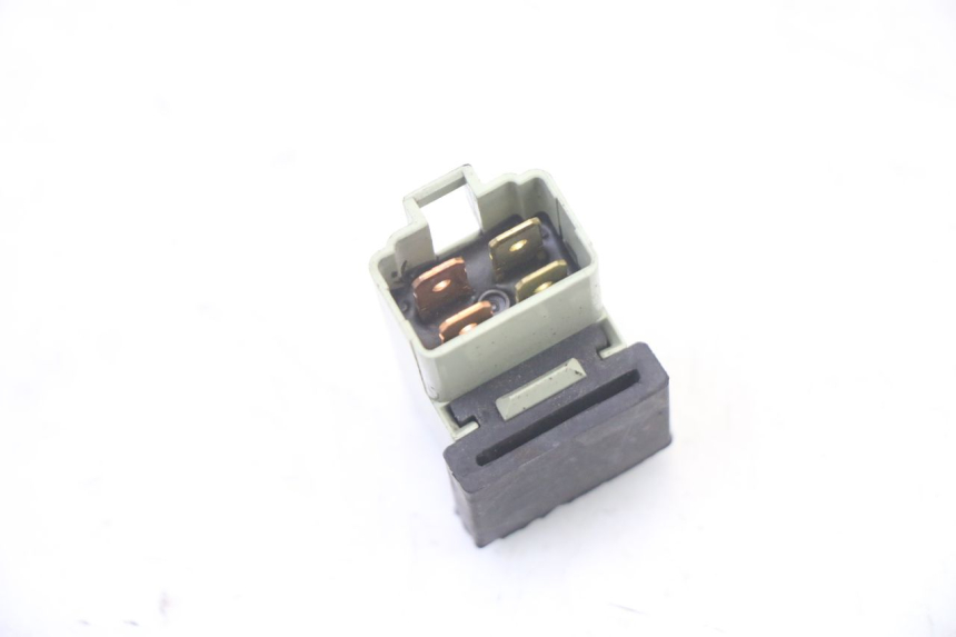 photo de RELÉ ELÉCTRICO YAMAHA X-MAX XMAX 125 (2010 - 2013) - Zoom estado de uso