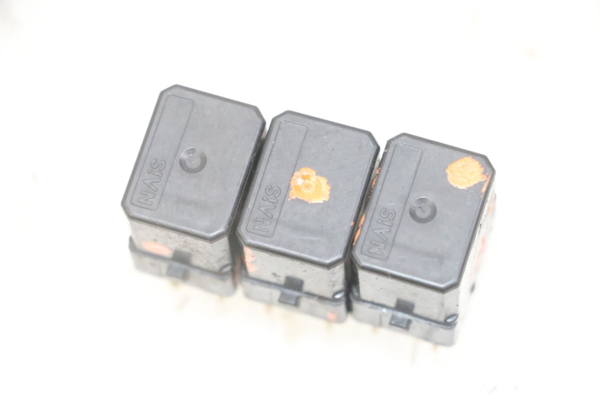 photo de RELé ELéCTRICO YAMAHA XMAX X-MAX 125 (2006 - 2009) - Detalle de la pieza