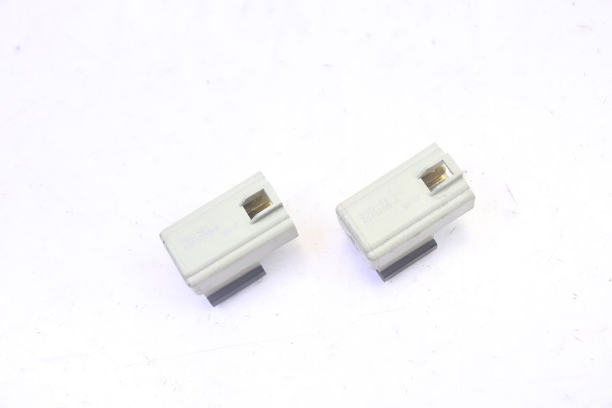 photo de RELÉ ELÉCTRICO YAMAHA X-MAX XMAX 125 (2010 - 2013) - Vista principal