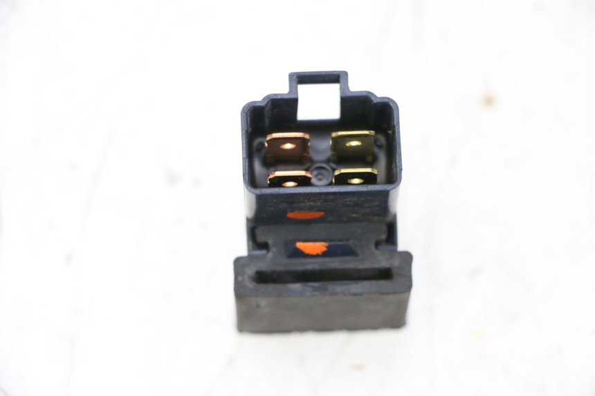 photo de RELé ELéCTRICO YAMAHA XMAX X-MAX 125 (2006 - 2009) - Otra perspectiva