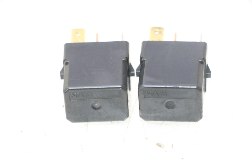 photo de RELÉ ELÉCTRICO YAMAHA X-MAX XMAX 125 (2010 - 2013) - Zoom estado de uso
