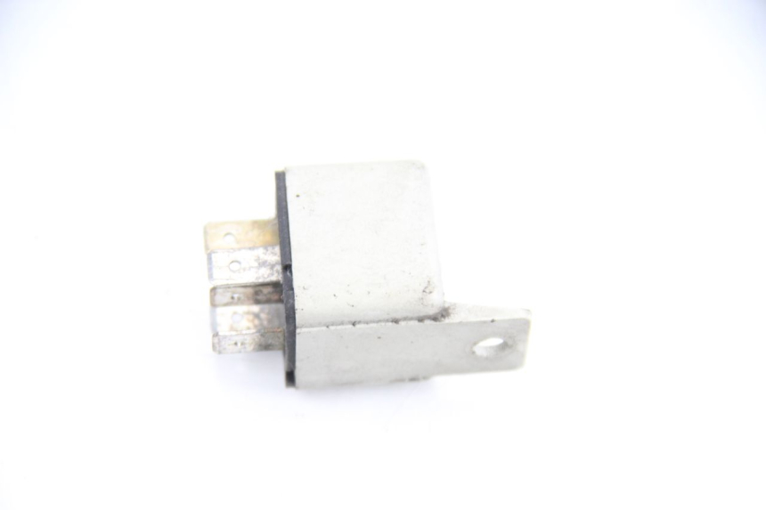 photo de RELÉ ELÉCTRICO PIAGGIO X9 EVOLUTION 125 (2003 - 2007) - Detalle de la pieza