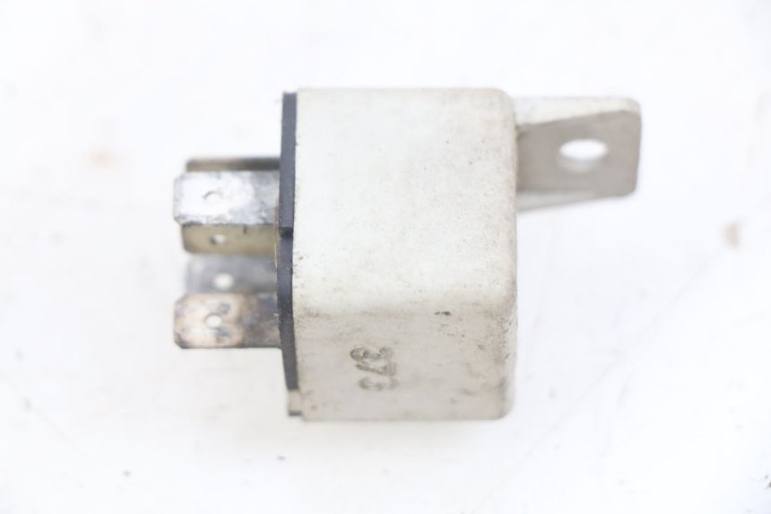 photo de RELÉ ELÉCTRICO PIAGGIO X9 EVOLUTION 125 (2003 - 2007) - Detalle de la pieza