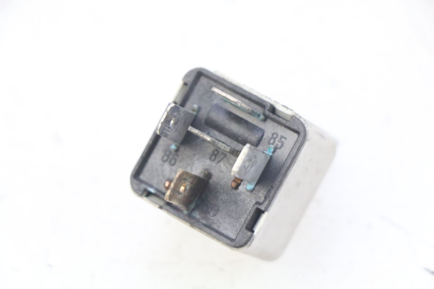 photo de RELÉ ELÉCTRICO PIAGGIO XEVO - X EVO 125 (2007 - 2017) - Detalle de la pieza