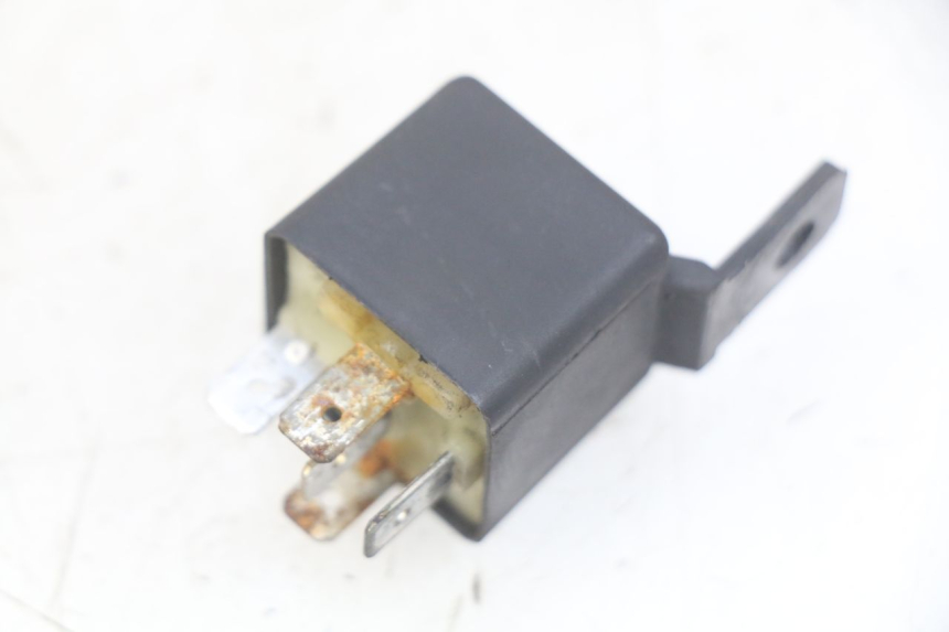 photo de RELÉ ELÉCTRICO PIAGGIO XEVO - X EVO 125 (2007 - 2017) - Detalle de la pieza