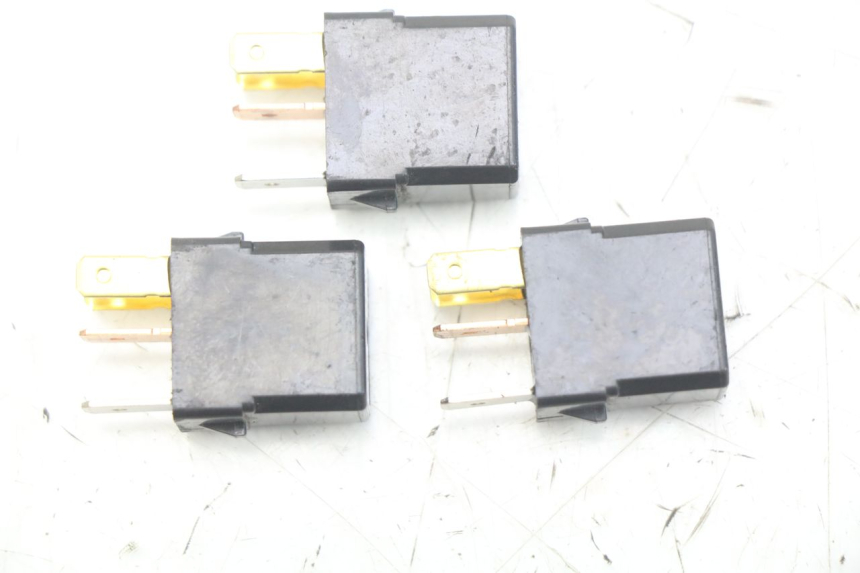 photo de RELé ELéCTRICO YAMAHA XP T-MAX TMAX 500 (2004 - 2007) - Vista principal