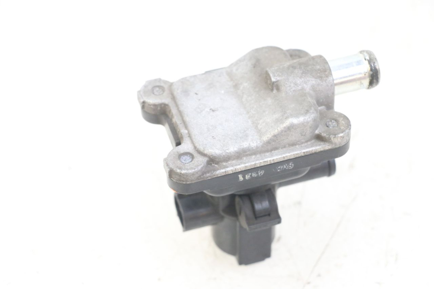 photo de RELÉ ELÉCTRICO YAMAHA XT X 660 (2004 - 2016) - Primer plano técnico