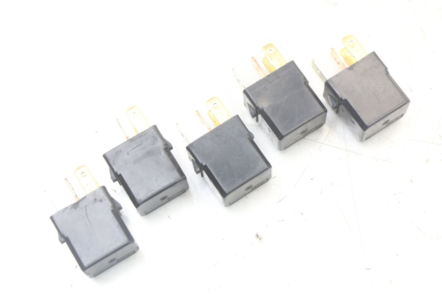 photo de RELÉ ELÉCTRICO YAMAHA FJR ABS 1300 (2006 - 2012) - Zoom estado de uso