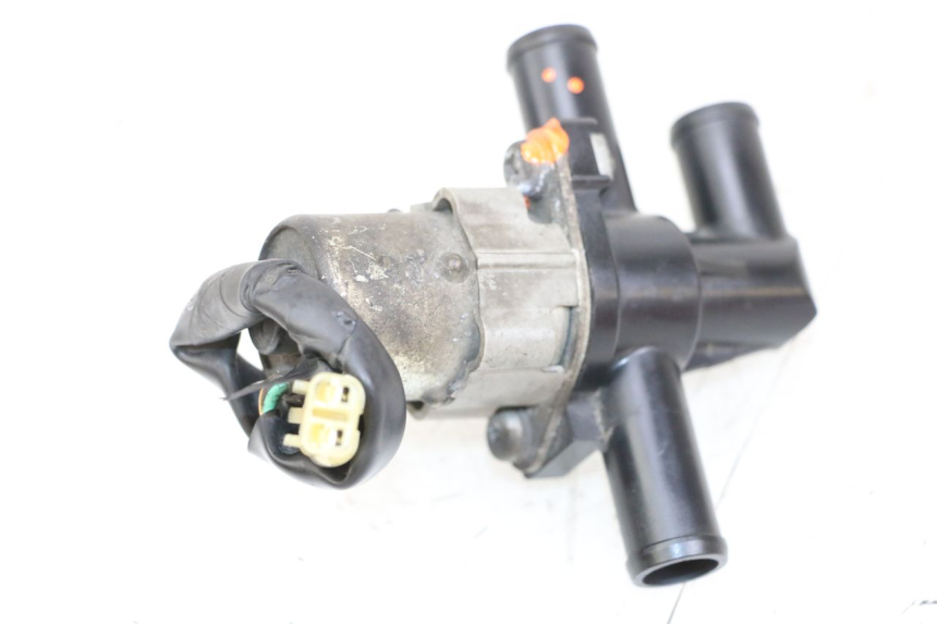 photo de RELE YAMAHA FZ1 FAZER 1000 (2007 - 2009) - Zoom estado de uso