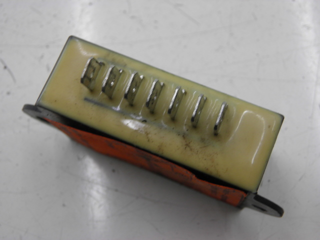 photo de RELÉ ELÉCTRICO YAMAHA FZS FAZER 600 (1998 - 2001) - Zoom estado de uso