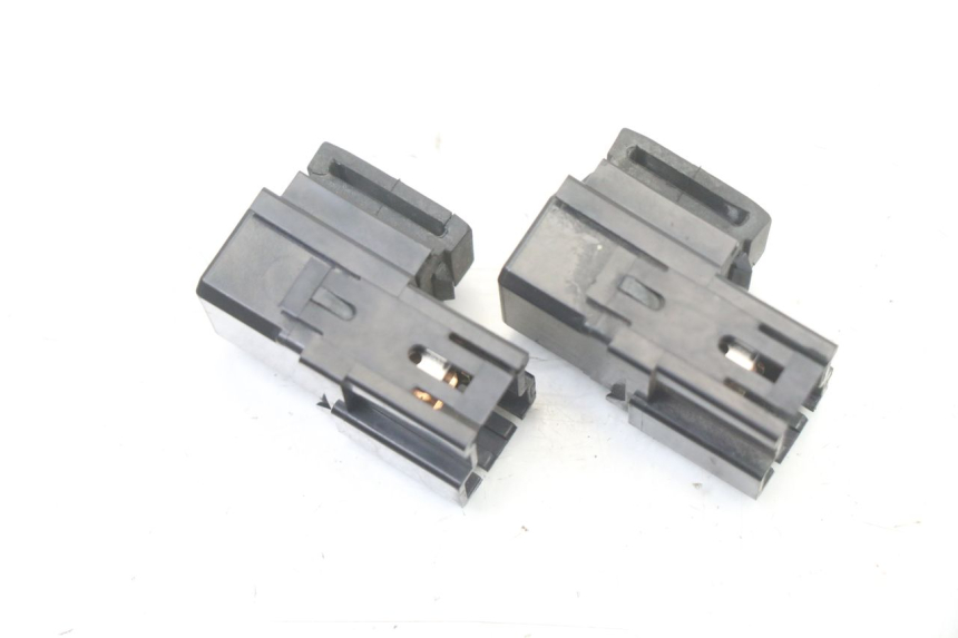 photo de RELE YAMAHA XJ6 600 (2008 - 2016) - Zoom estado de uso