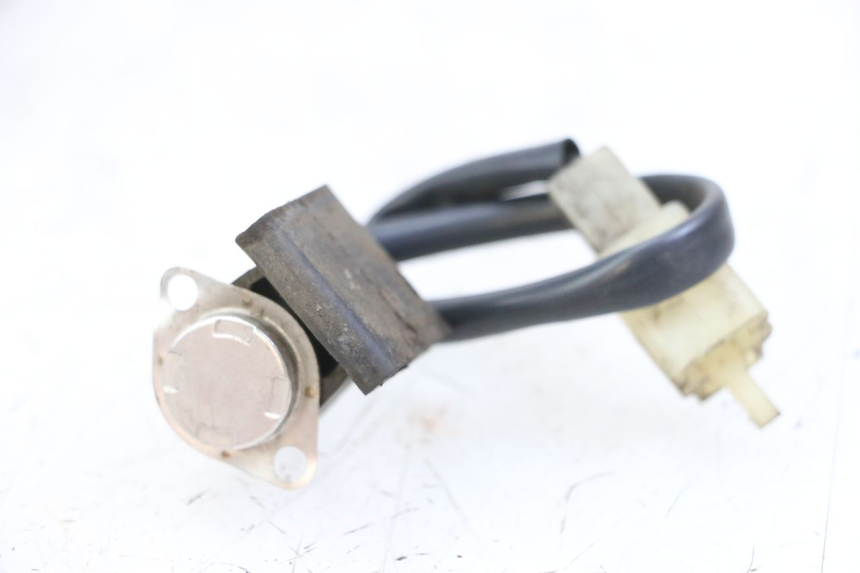 photo de RELE YAMAHA XVS DRAG STAR DRAGSTAR 650 (1997 - 2007) - Detalle de la pieza