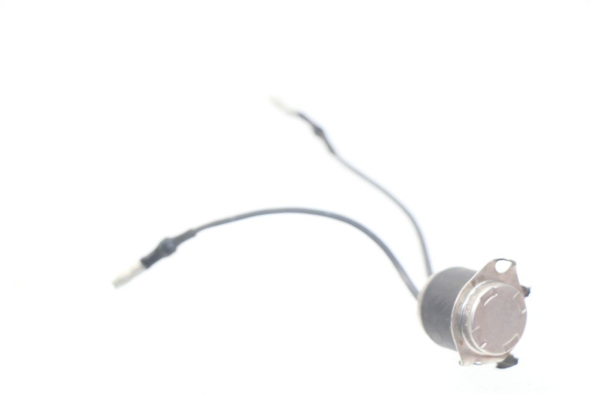 photo de RELÉ ELÉCTRICO YAMAHA YP MAJESTY 125 (1998 - 2001) - Vista principal