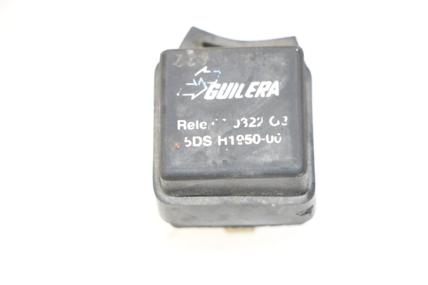 photo de RELÉ ELÉCTRICO YAMAHA YP MAJESTY 125 (2007 - 2010) - Vista principal