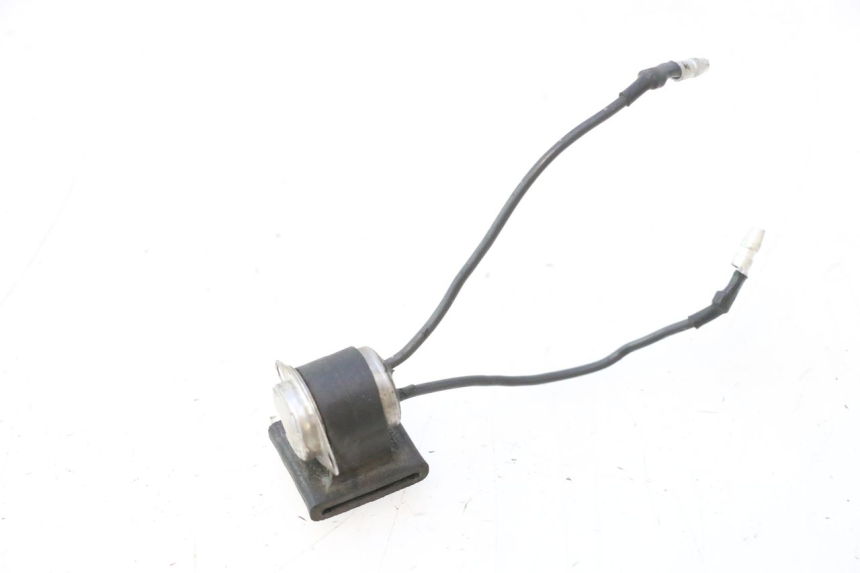 photo de RELÉ ELÉCTRICO YAMAHA YP MAJESTY 125 (1998 - 2001) - Detalle de la pieza