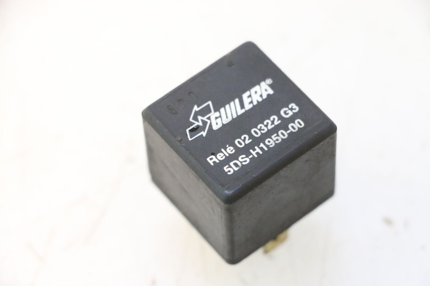 photo de RELÉ ELÉCTRICO YAMAHA YP MAJESTY 125 (1998 - 2001) - Vista principal