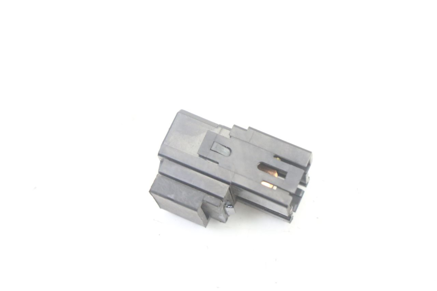 photo de RELE YAMAHA YP X-MAX XMAX 400 (2014 - 2017) - Vista principal