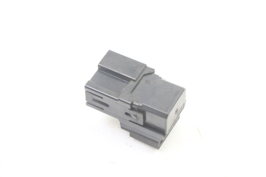 photo de RELE YAMAHA YP X-MAX XMAX 400 (2014 - 2017) - Detalle de la pieza