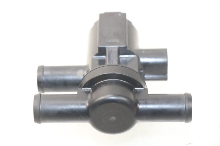 photo de RELE KAWASAKI Z Z900 900 (2017 - 2019) - Otra perspectiva