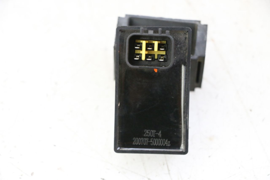 photo de RELE FARO KEEWAY K-LIGHT KLIGHT 125 (2018 - 2025) - Zoom estado de uso
