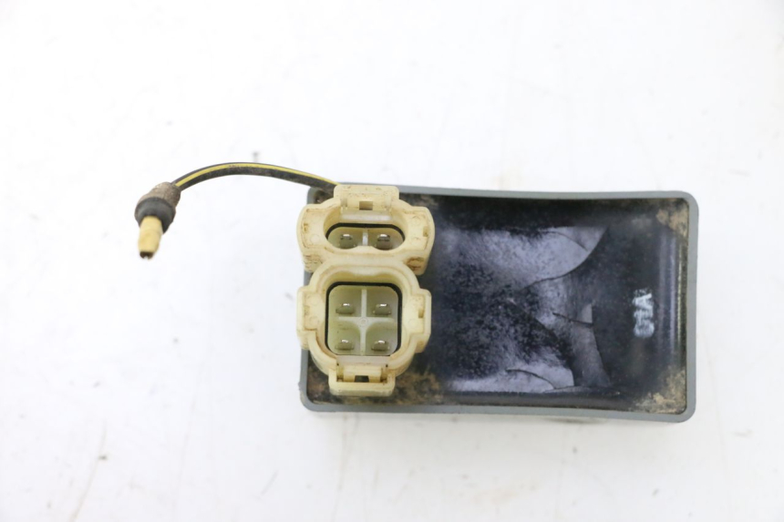 photo de RELE FARO KYMCO MXU R 250 (2004 - 2010) - Estado de la superficie y material