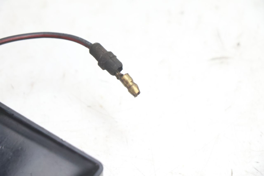 photo de RELE FARO KYMCO SUPER 8 2T 50 (2007 - 2013) - Zoom estado de uso