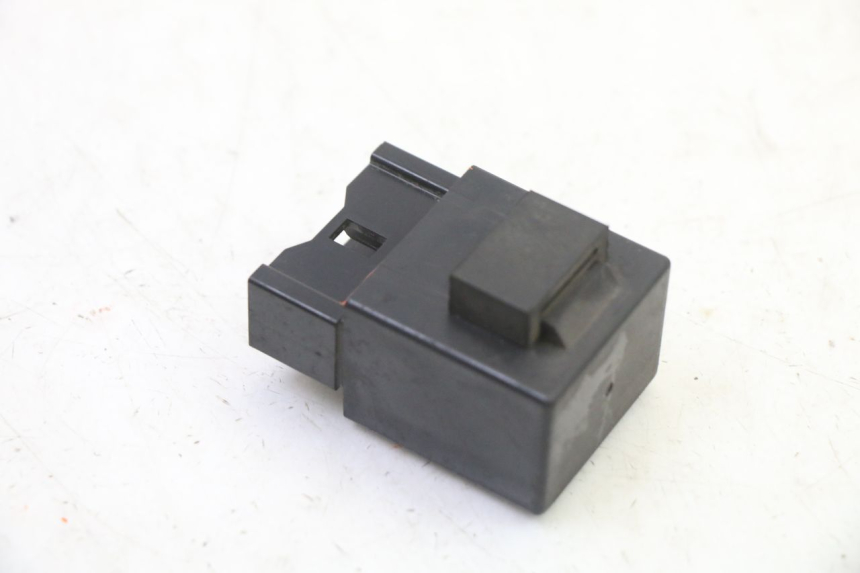 photo de RELÉ BOMBA COMBUSTIBLE YAMAHA FJR ABS 1300 (2006 - 2012) - Otra perspectiva