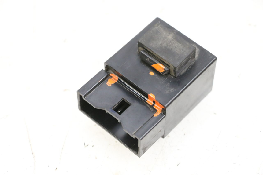 photo de RELÉ BOMBA COMBUSTIBLE YAMAHA FJR ABS 1300 (2006 - 2012) - Detalle de la pieza