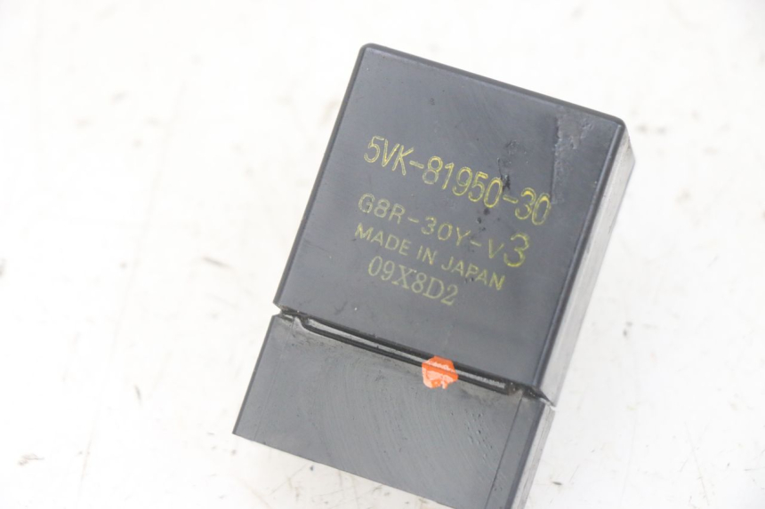 photo de RELÉ BOMBA COMBUSTIBLE YAMAHA FJR ABS 1300 (2006 - 2012) - Otra perspectiva