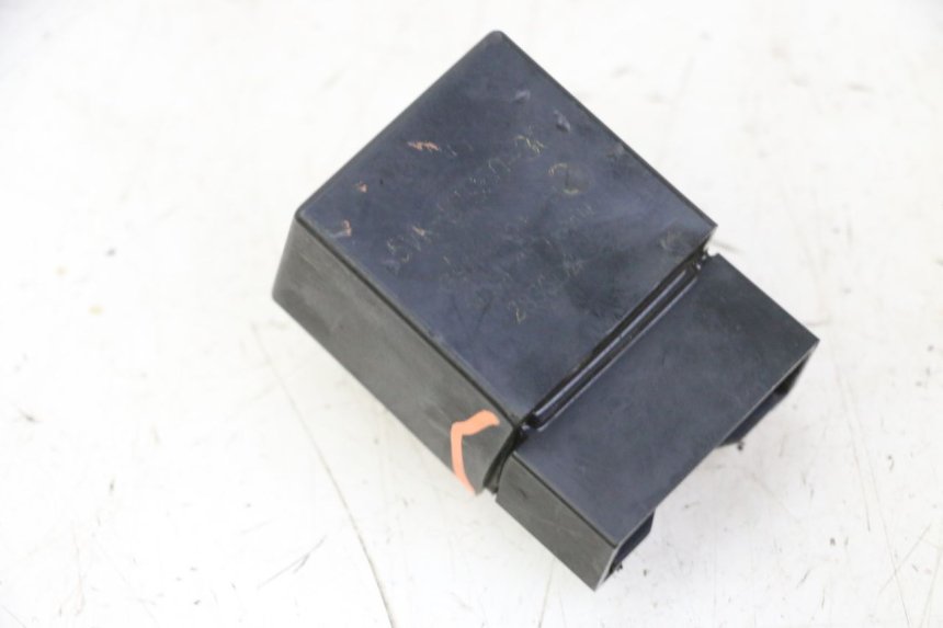 photo de RELÉ BOMBA COMBUSTIBLE YAMAHA FZ6 N FAZER 600 (2004 - 2006) - Vista principal