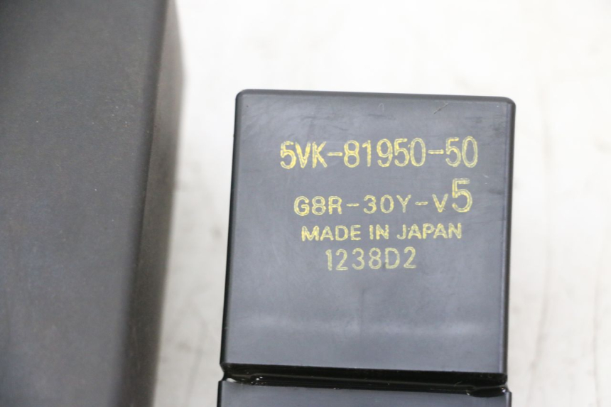 photo de RELÉ BOMBA COMBUSTIBLE YAMAHA MT-07 MT07 ABS 700 (2014 - 2017) - Vista general del producto