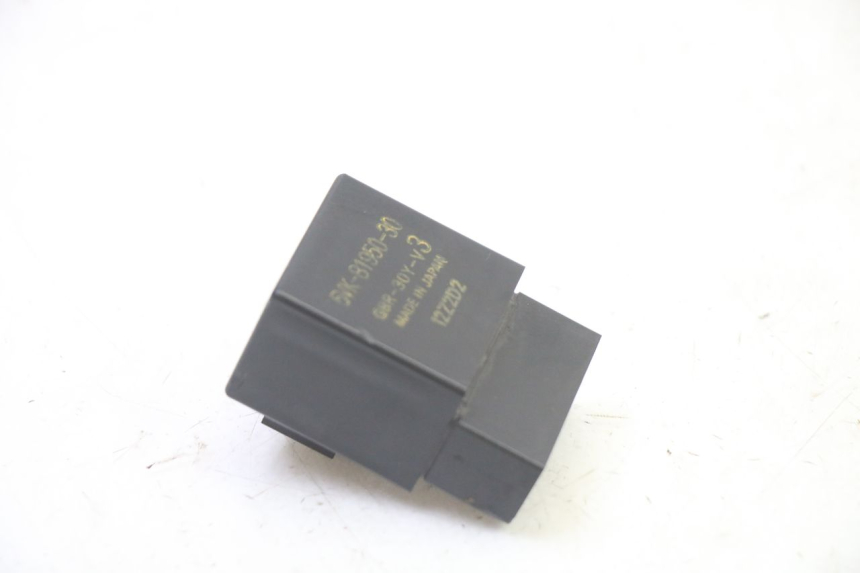 photo de RELÉ BOMBA COMBUSTIBLE YAMAHA TDM ABS 900 (2002 - 2014) - Detalle de la pieza