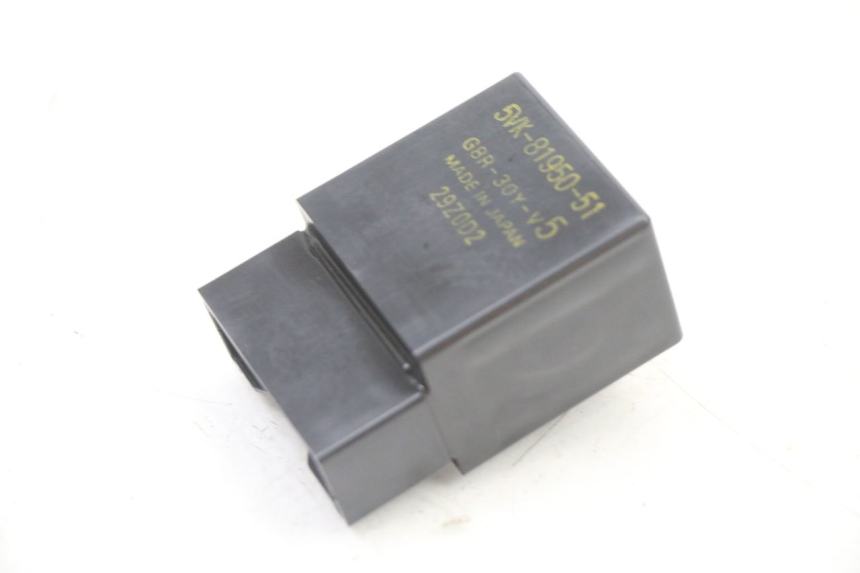 photo de RELÉ BOMBA COMBUSTIBLE YAMAHA TRACER 7 700 (2020 - 2024) - Zoom estado de uso