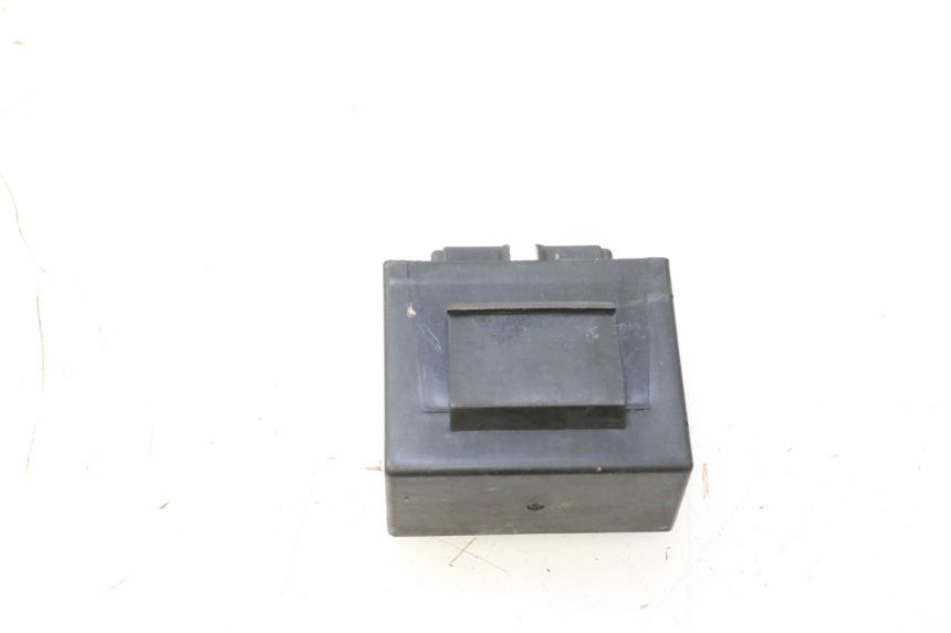 photo de RELÉ BOMBA COMBUSTIBLE YAMAHA XP T-MAX ABS 500 (2005 - 2005) - Zoom estado de uso