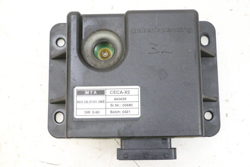 photo de ROLL LOCK RELE PIAGGIO MP3 HPE 300 (2019 - 2026) - Estado de la superficie y material