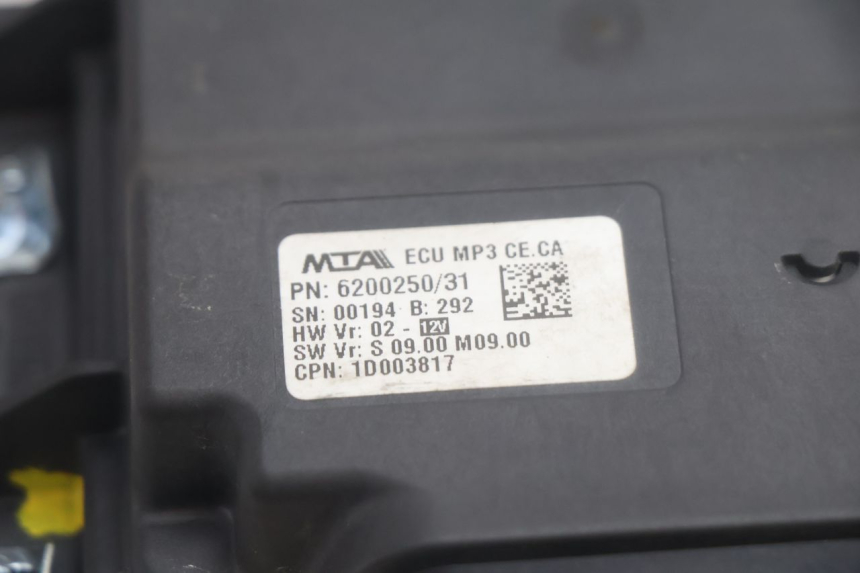 photo de ROLL LOCK RELE PIAGGIO MP3 HPE 530 (2022 - 2026) - Detalle de la pieza