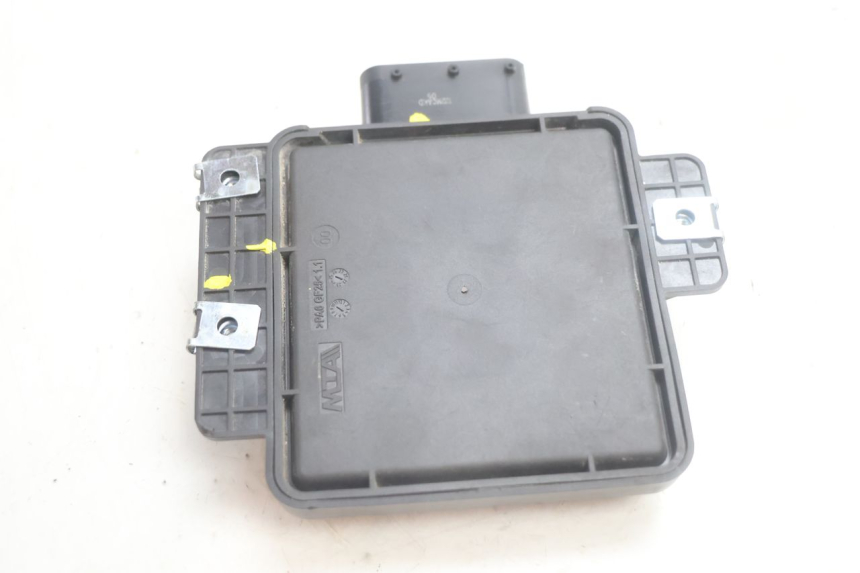 photo de ROLL LOCK RELE PIAGGIO MP3 HPE 530 (2022 - 2026) - Vista general del producto