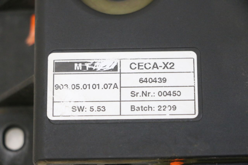 photo de RELE DE BLOQUEO DE RUEDA PIAGGIO MP3 RL 250 (2006 - 2010) - Detalles de los puntos de fijación