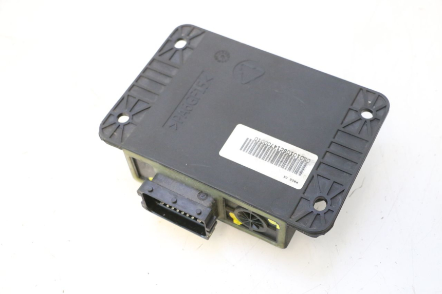 photo de ROLL LOCK RELE PIAGGIO MP3 500 (2016 - 2018) - Zoom estado de uso