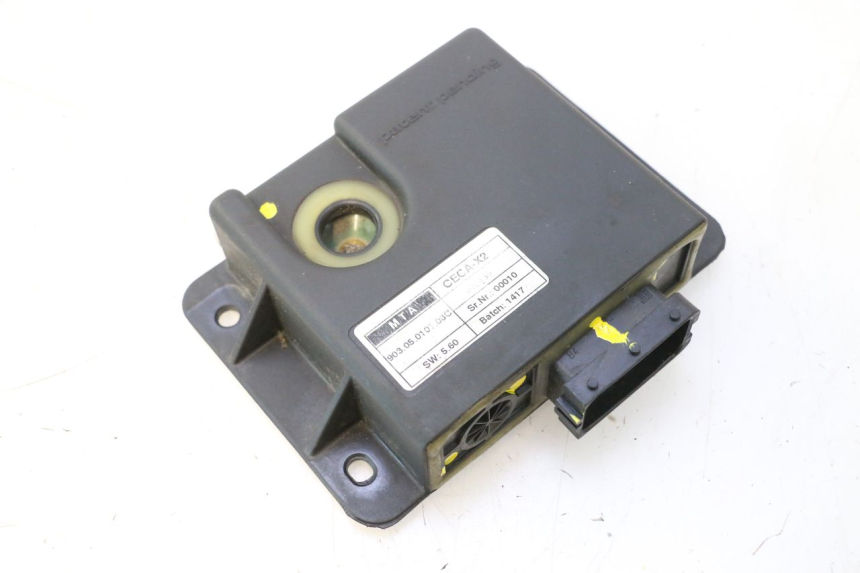 photo de ROLL LOCK RELE PIAGGIO MP3 500 (2016 - 2018) - Estado de la superficie y material