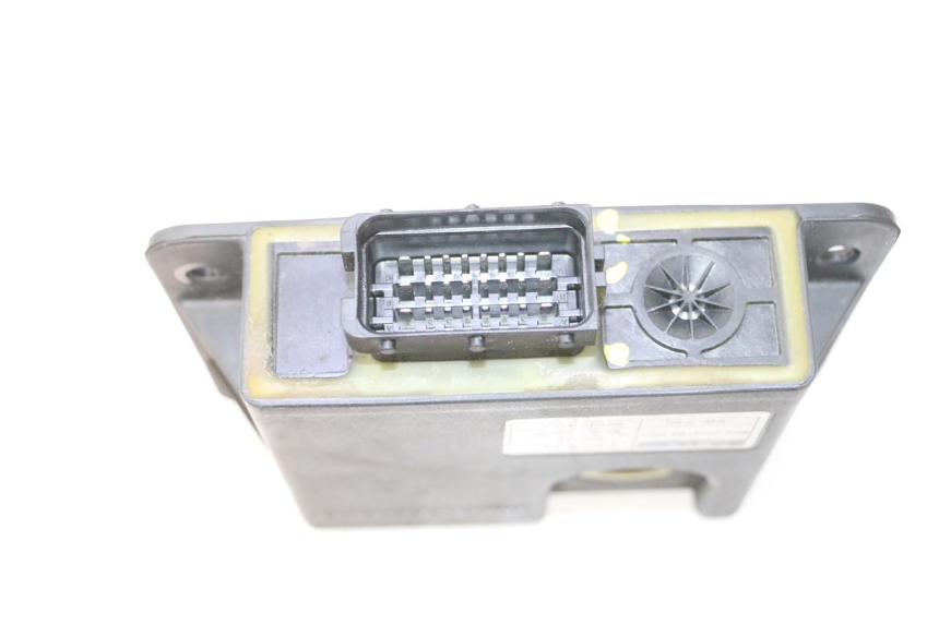 photo de ROLL LOCK RELE PIAGGIO MP3 500 (2011 - 2015) - Otra perspectiva