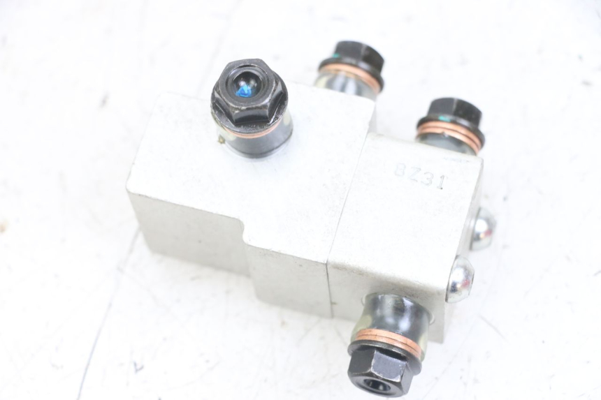 photo de DISTRIBUIDOR DE FRENO SYM FIDDLE 3 III 125 (2014 - 2020) - Vista principal