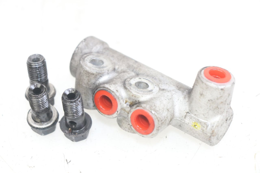 photo de DISTRIBUIDOR DE FRENO SYM GTS EFI 125 (2012 - 2016) - Vista principal