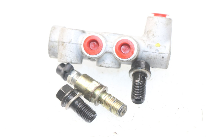 photo de REPARTIDOR FRENO SYM GTS EVO 125 (2009 - 2013) - Detalle de la pieza