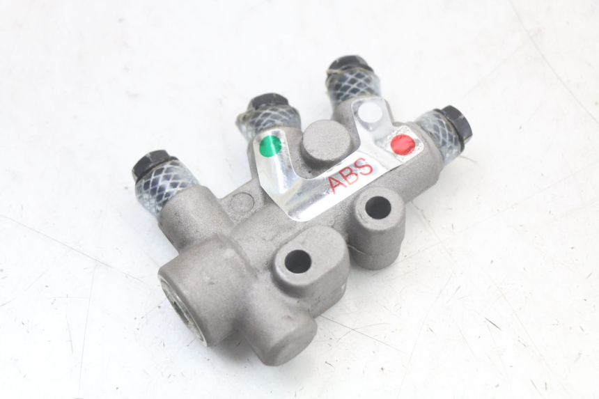 photo de REPARTIDOR FRENO PIAGGIO MP3 HPE 350 (2018 - 2020) - Otra perspectiva