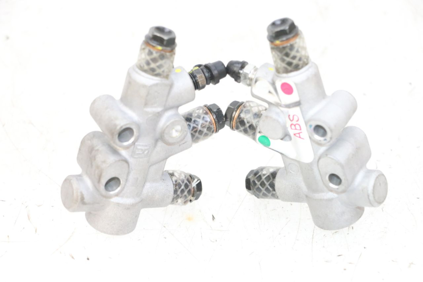 photo de REPARTIDOR FRENO PIAGGIO MP3 HPE 300 (2019 - 2026) - Detalle de la pieza