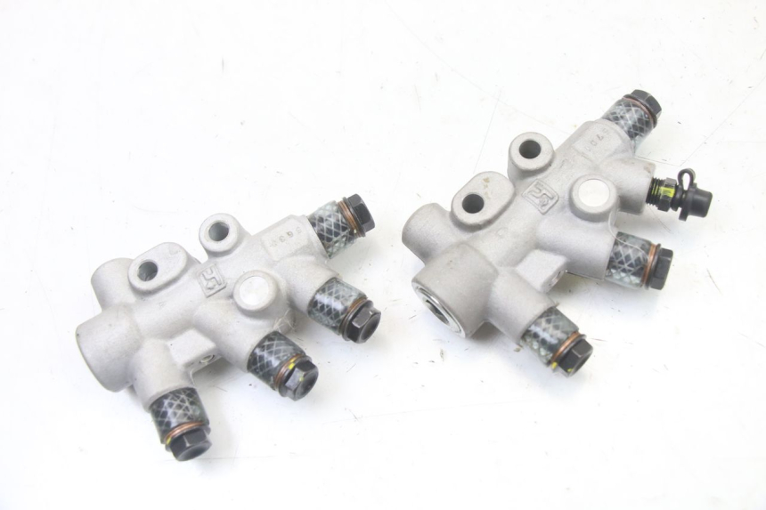 photo de REPARTIDOR DE FRENO PIAGGIO MP3 500 (2014 - 2017) - Detalle de la pieza